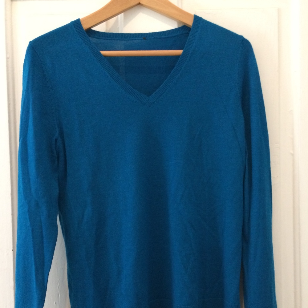 Banana Republic Merino Wool sweater